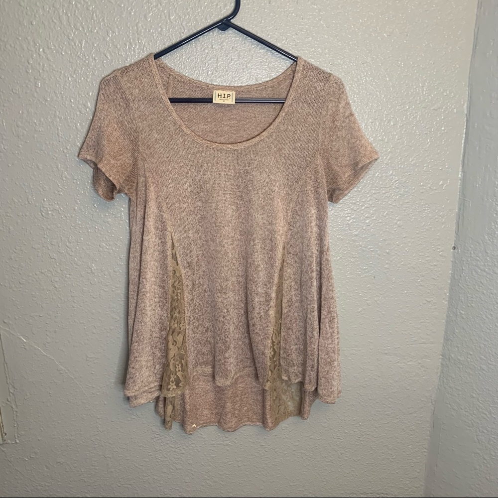 H.I.P. Size medium top - Picture 1 of 2